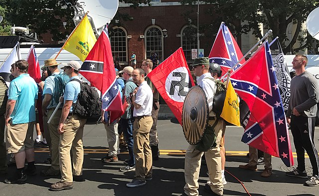 Charlottesville_'Unite_the_Right'Rally(35780274914)_crop